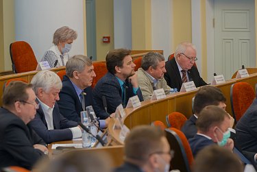 Дополнительные средства в социальную сферу
